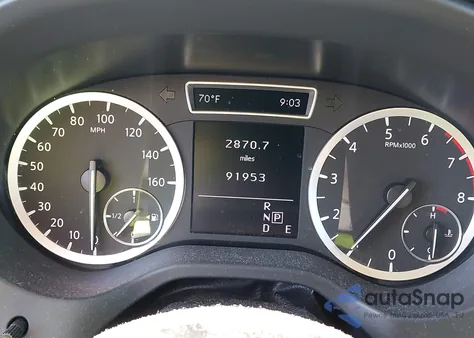 2018 Infiniti Qx30 Luxury из США, поврежденный, VIN SJKCH5CR8JA049615